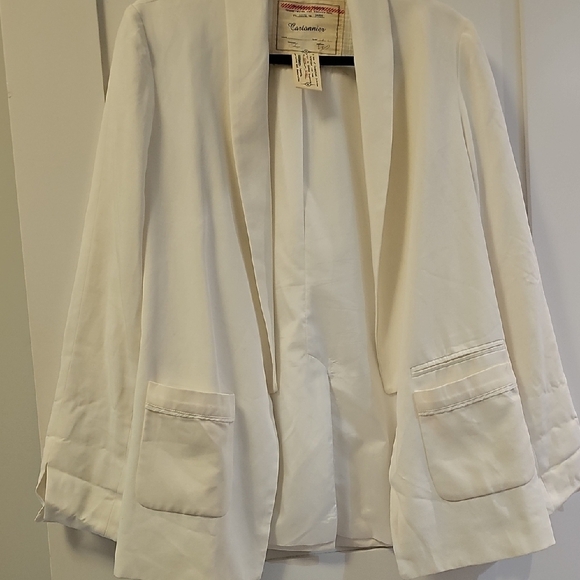Anthropologie Cream Blazer - Picture 12 of 12